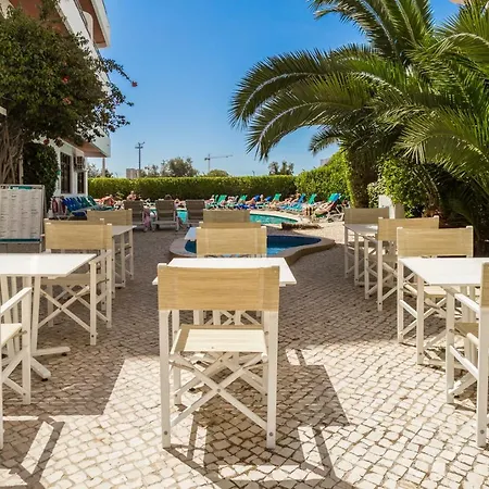 アパートホテル Mirachoro Da Rocha