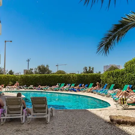 Mirachoro Da Rocha アパートホテル 2*