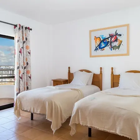 Aparthotel Mirachoro Da Rocha 2*