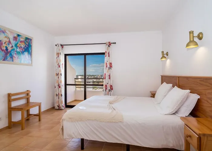 Mirachoro Da Rocha Lägenhetshotell 2*