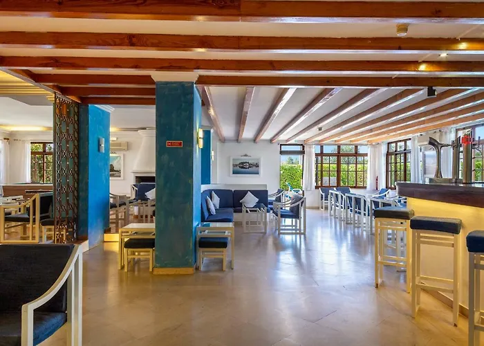 Mirachoro Da Rocha Aparthotel 2*