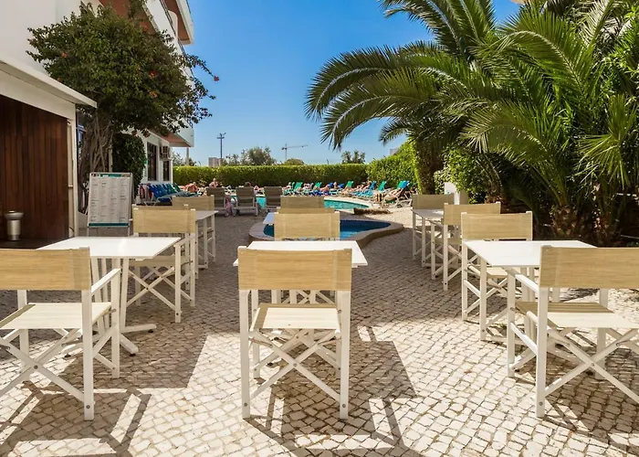 Aparthotel Mirachoro Da Rocha