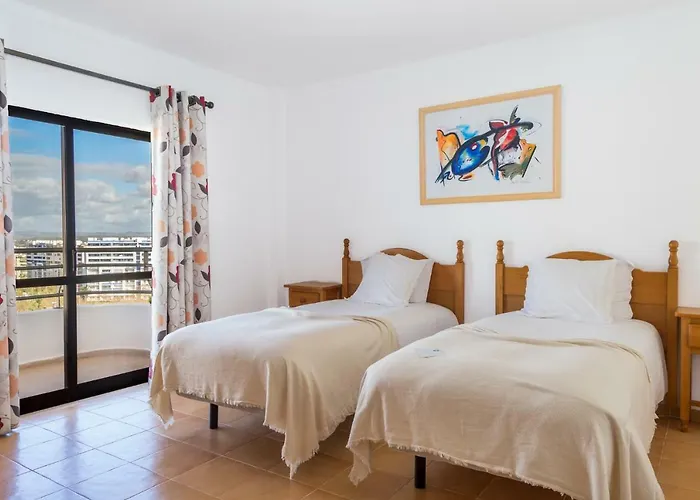 Apartmanhotel Mirachoro Da Rocha 2*