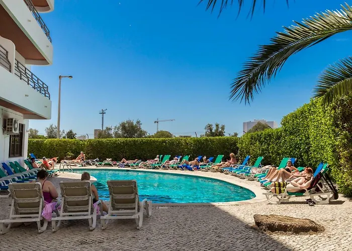 Mirachoro Da Rocha Apartmanhotel 2*